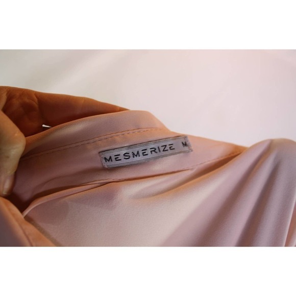 Mesmerize Blouse Top Button Up Long Pink Size M - Picture 5 of 5